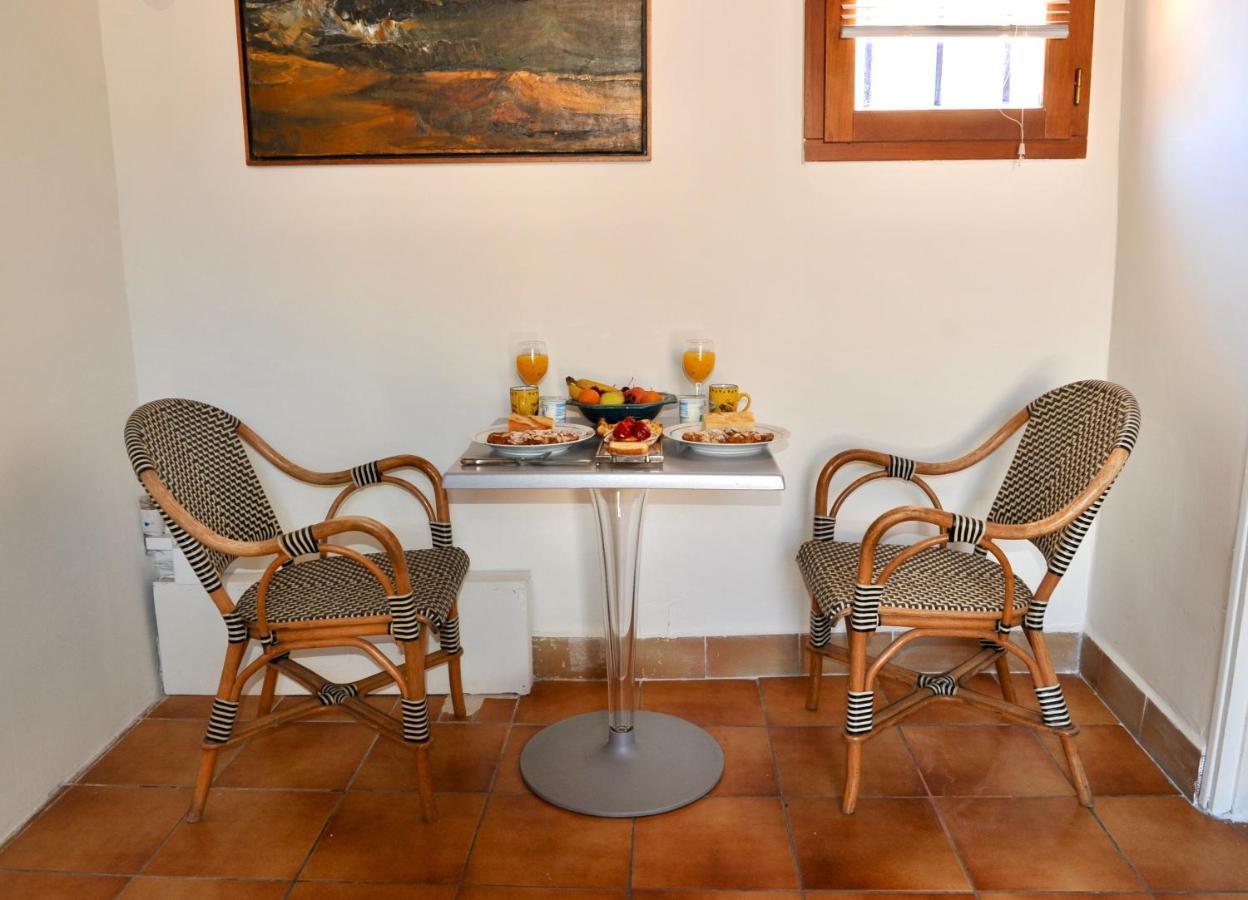 Bed & Breakfast Loft , La Terrasse Centre D'arles, 2*